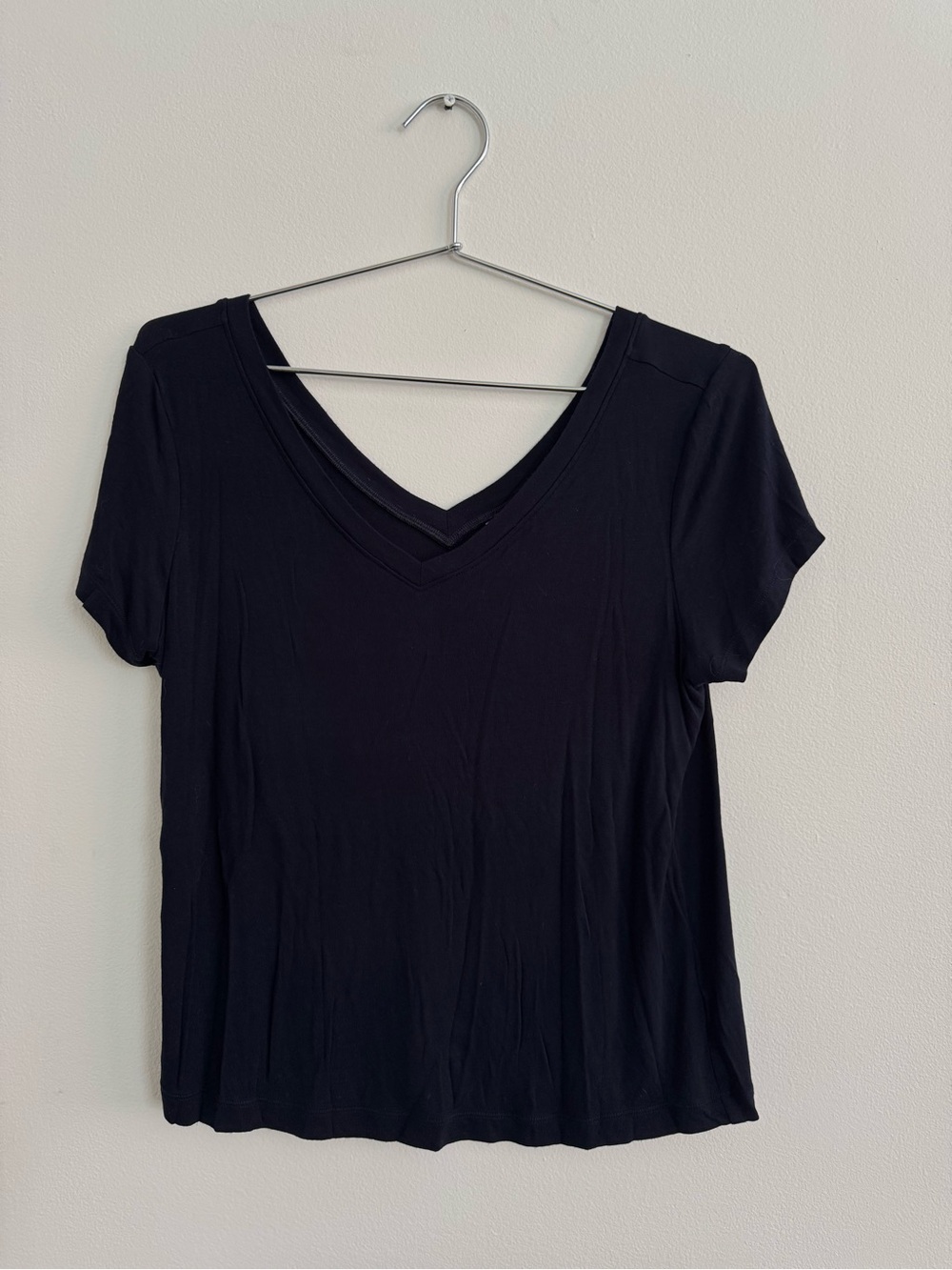 Cabi Navy Short Sleeve V-Neck Black Like New